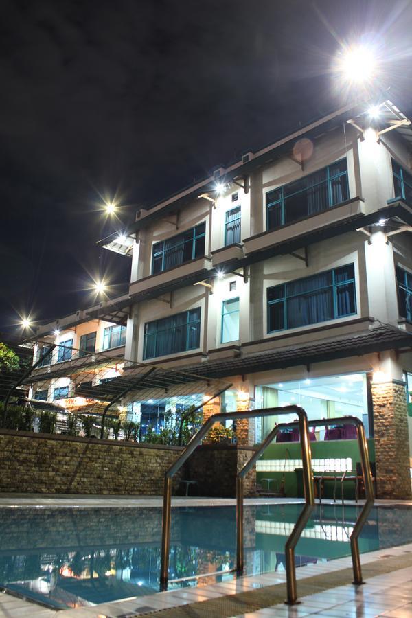 Permata Alam Hotel Puncak Exterior foto